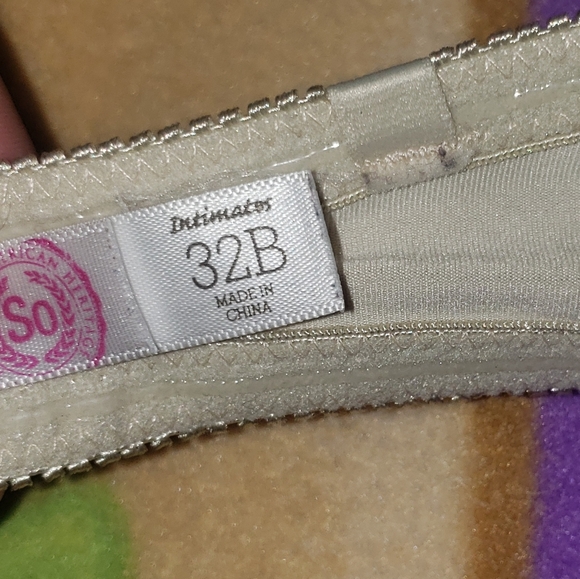 Convertible nude SO bra - Picture 2 of 3